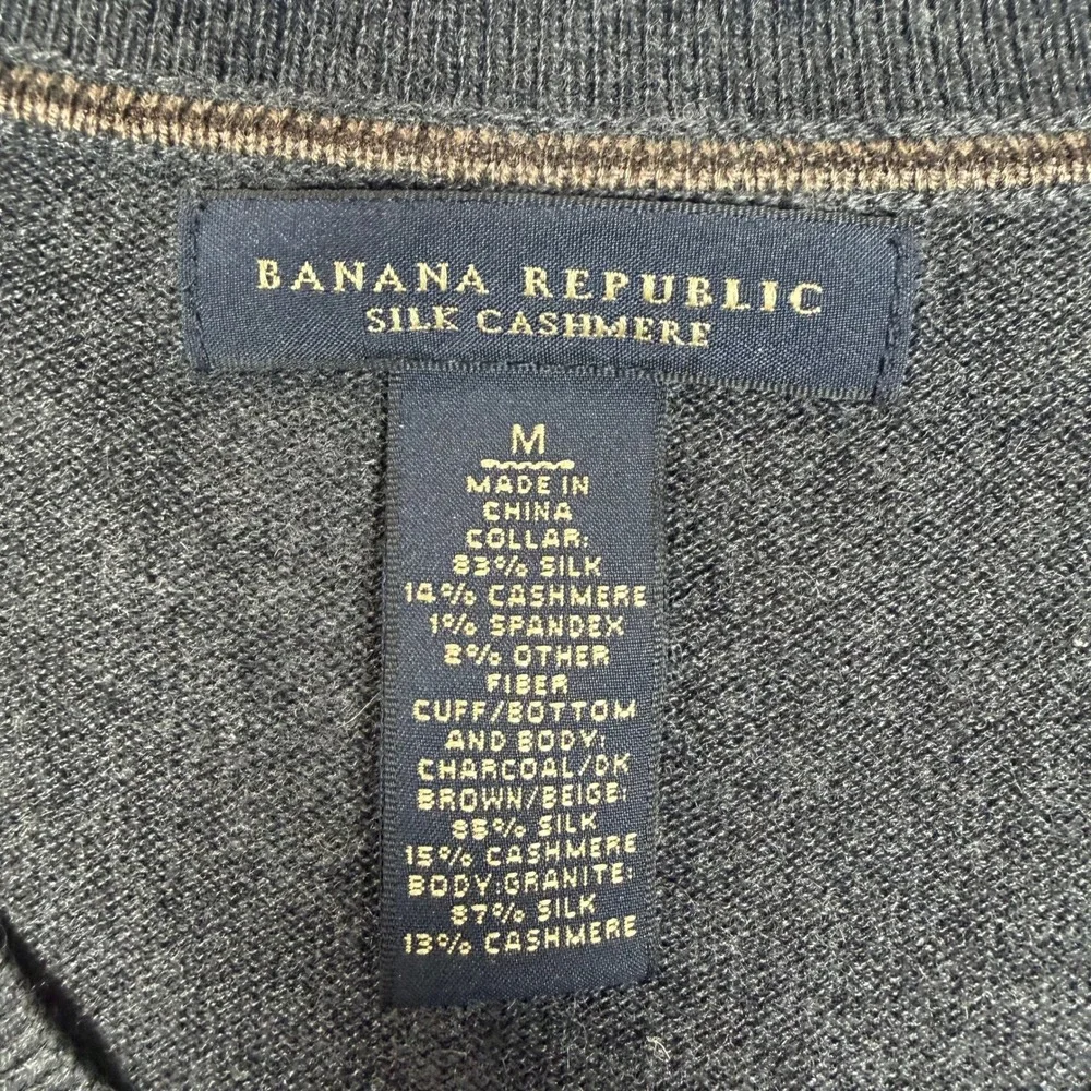 Banana Republic Mens Silk Cashmere‎ Argyle V-Neck Sweater Charcoal Grey Medium